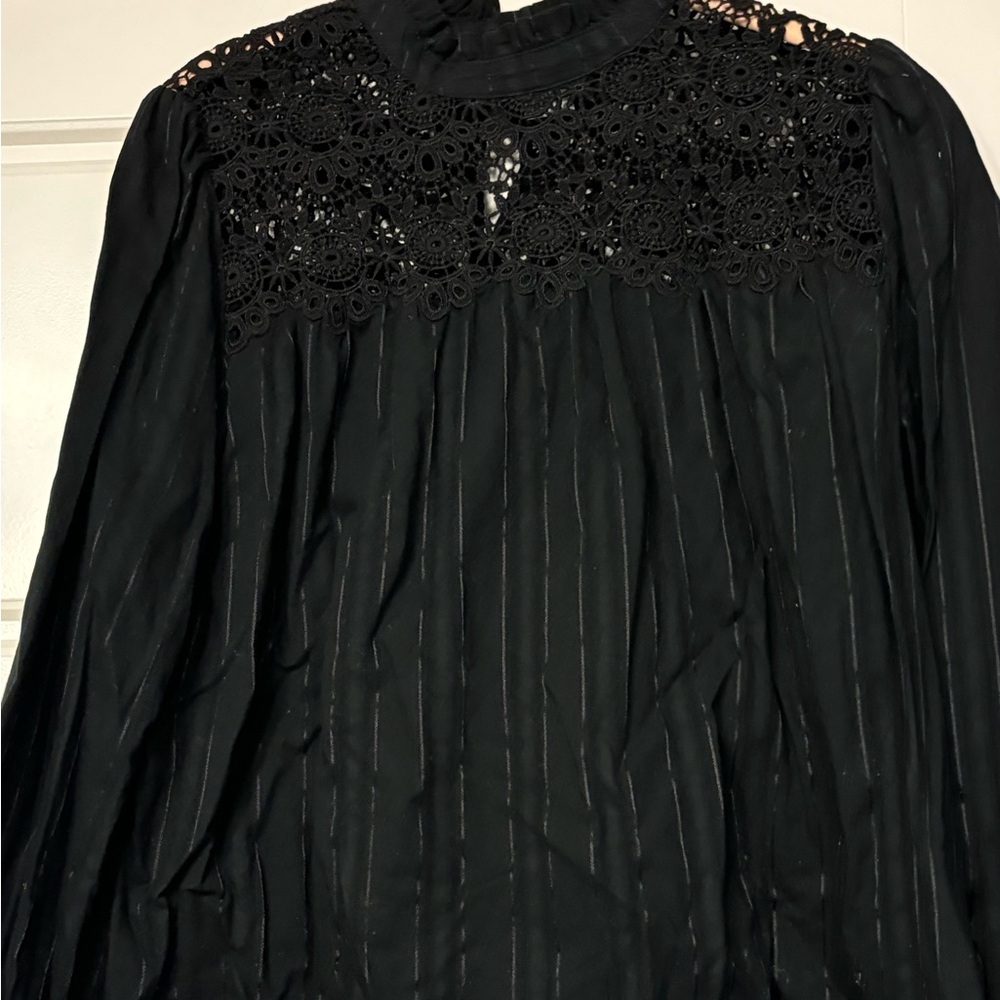 Lace top